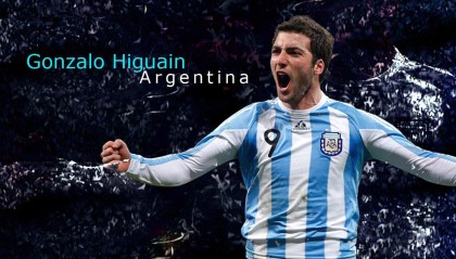 【开云体育运营团队】里贝里畅谈拜仁欧冠征程，更衣室氛围空前团结，战术革新引领冠军雄心