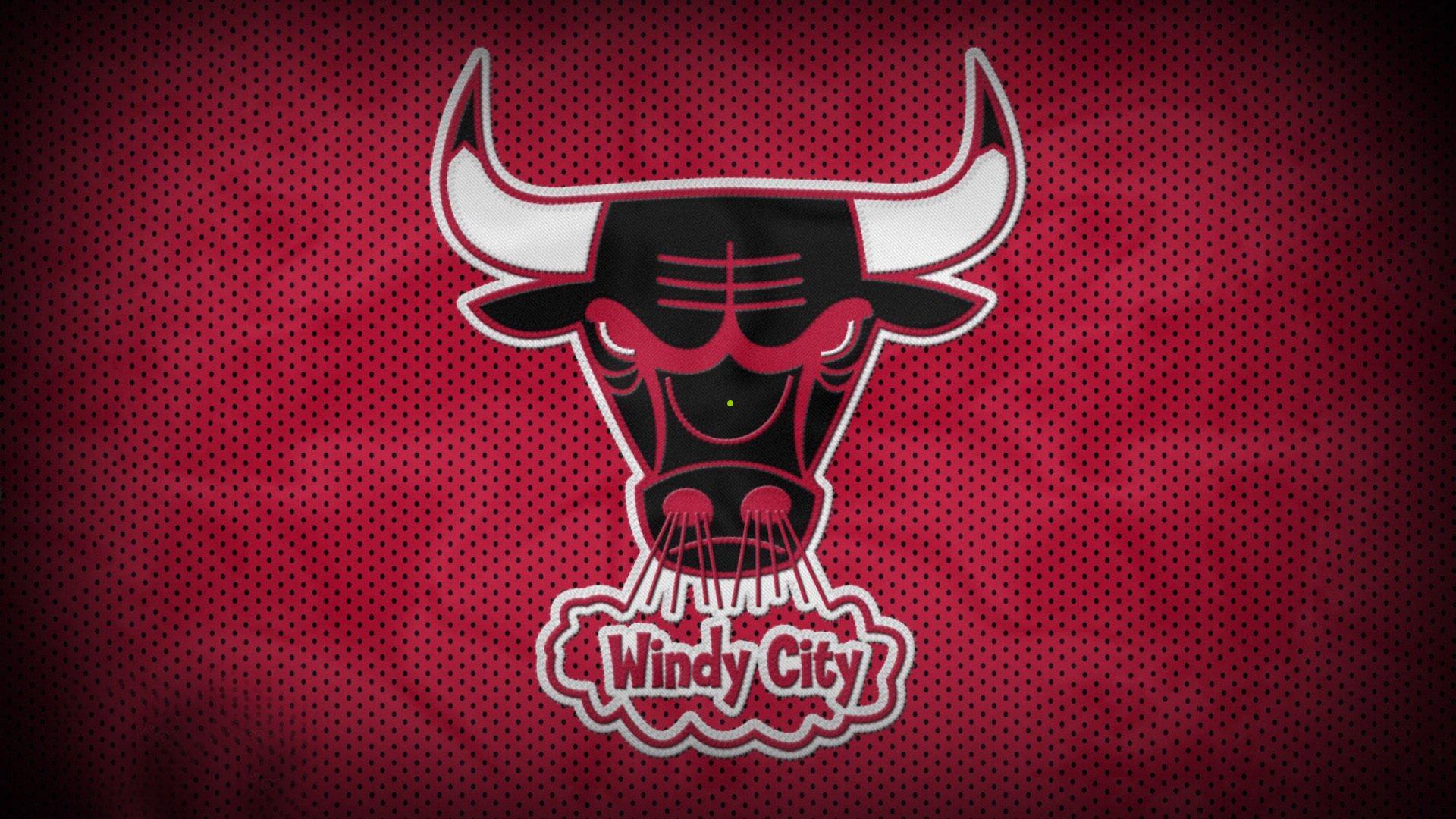 梅西、苏亚雷斯与布斯克茨联手首发，迈阿密国际对阵新英格兰革命点燃足球激情